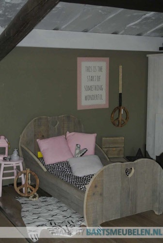 Steigerhouten bed Evi 1.2