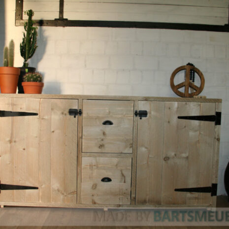 Steigerhouten dressoir Thomas Steigerhouten dressoir Thomas