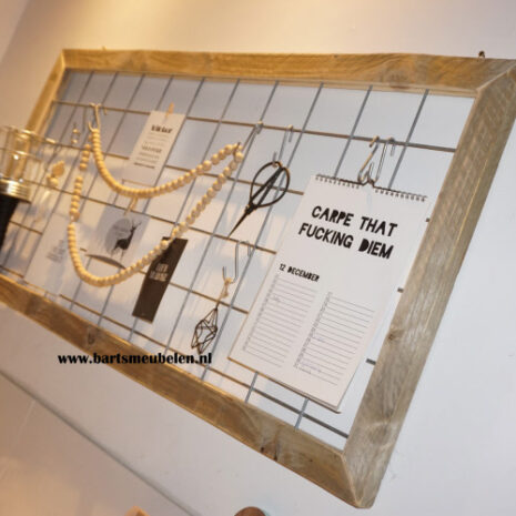 Steigerhouten wandrek pakketpost Steigerhouten wandrek pakketpost