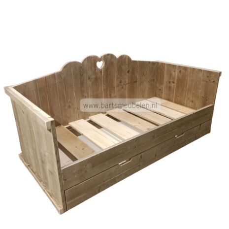 kajuitbed Emma van steigerhout