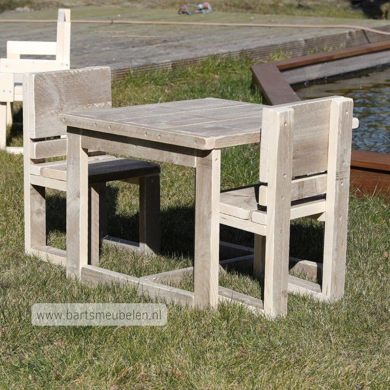 kindertafel-en-stoeltjes-peuter-lexx