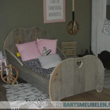 steigerhouten bed Evi