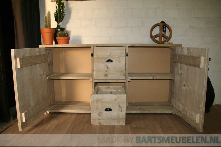 steigerhouten dressoir Thomas 1.7