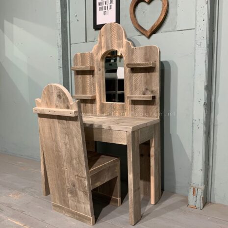 steigerhouten kinderkaptafel 1