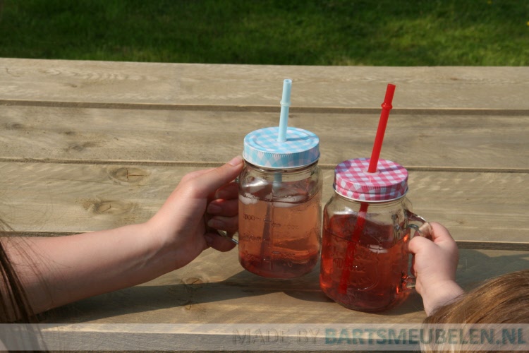 steigerhouten picknicktafel 1.3