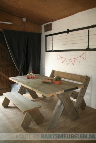 steigerhouten tafel sofie 1.4