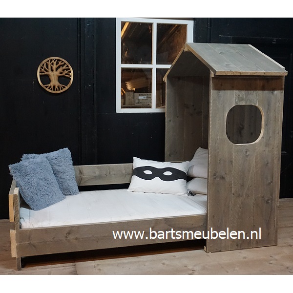 steigerhouten-bedhuisje