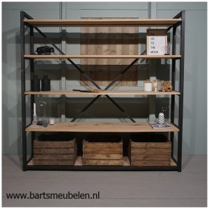boekenkast-rustiek-eikenhout-en-staal-2.17