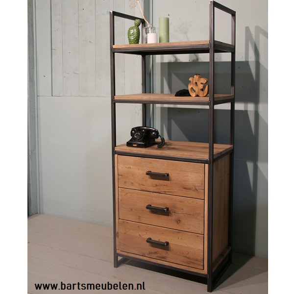 kast-vintage-eikenhout-en-staal-maud.2