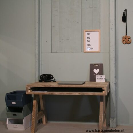 steigerhouten-bureau-lucas