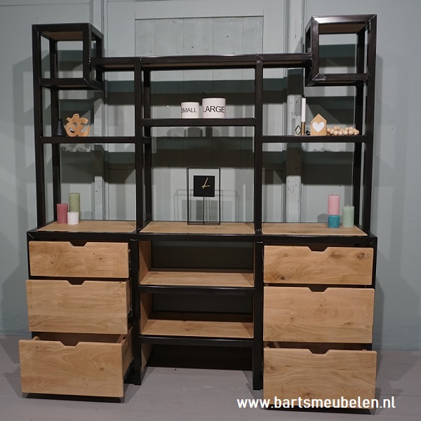 kast-rustiek-eikenhout-en-staal-meggy-7