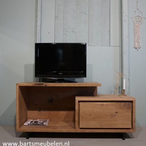 tv meubel vintage eikenhout stefan tv-meubel-vintage-eikenhout-stefan