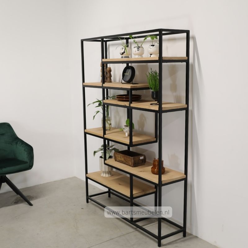 vakkenkast eikenhout en staal 6.3