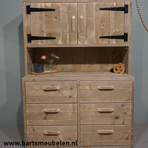 Steigerhouten buffetkast 4