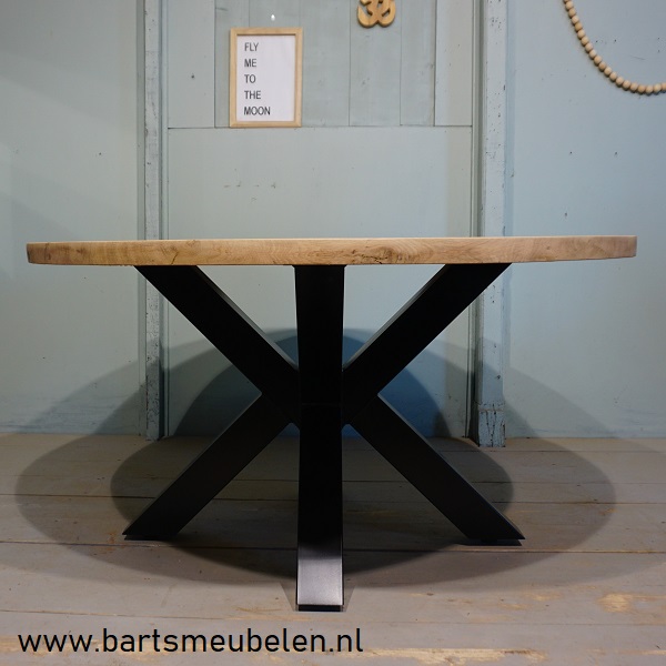 ronde-rustiek-eikenhouten-tafel-1.3