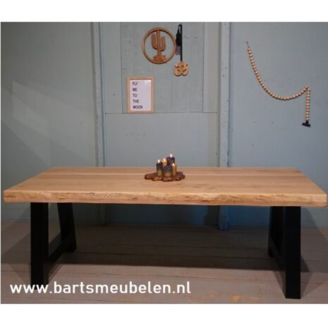 Eiken boomstamtafel Adam (40:40).6