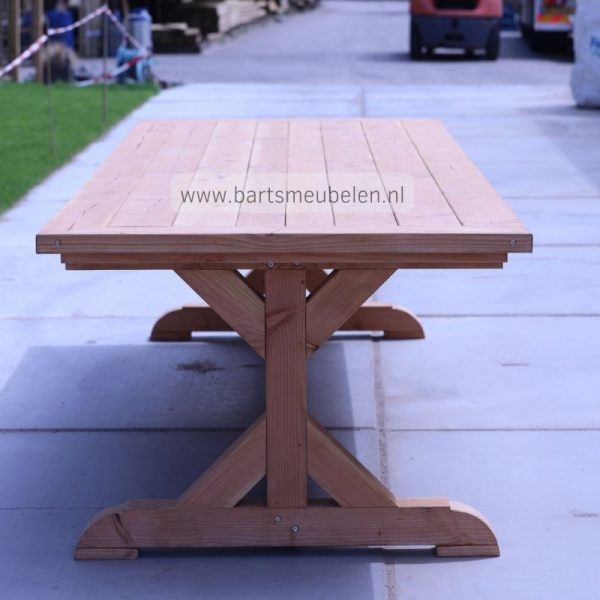 douglas-tuintafel-megan.6