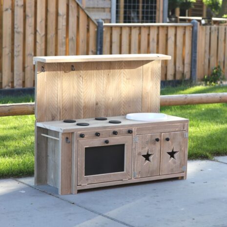 speelkeukentje_buiten_2_old-look-steigerhout