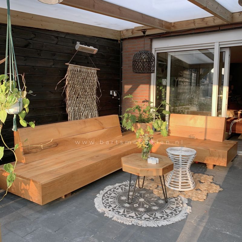 Eikenhouten loungebank zonder kussens Eikenhouten loungebank zonder kussens