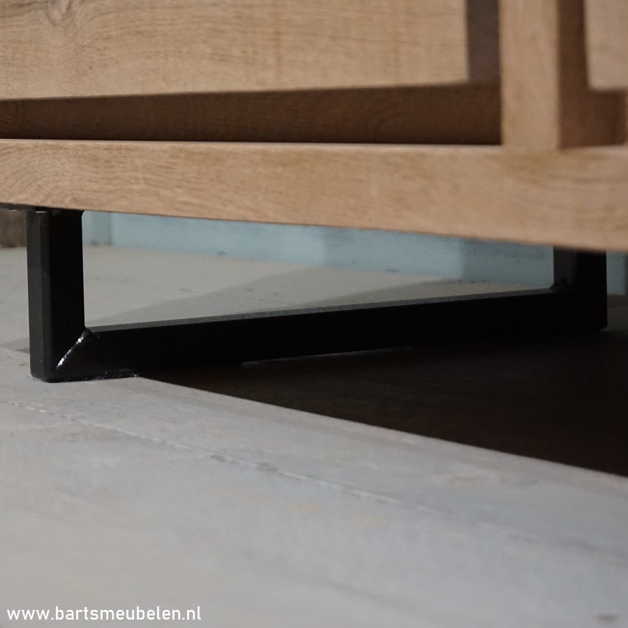 vintage-eikenhouten-vakkenkast-naomi.1.2