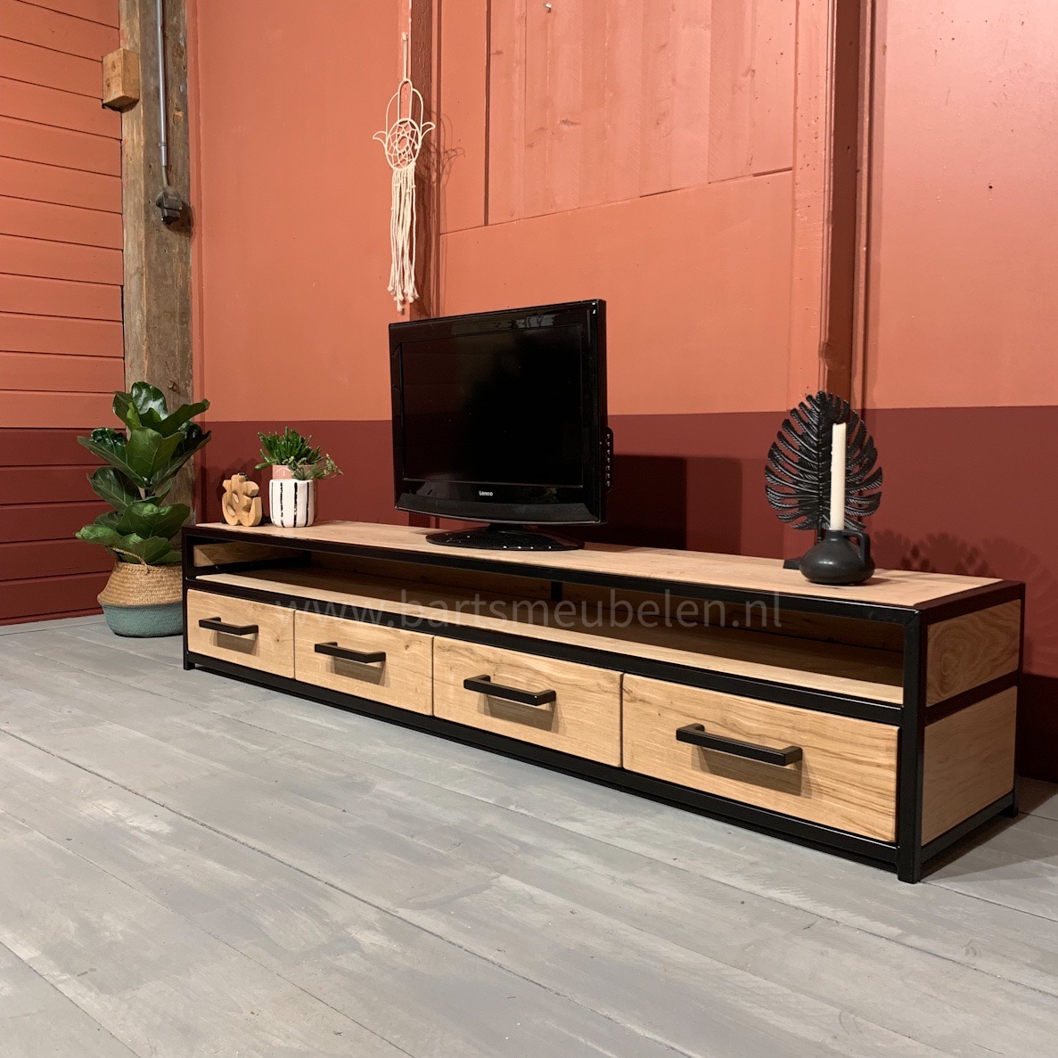 tv-meubel-eikenhout-en-staal-mark.7