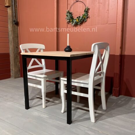 kleine-industriële-eettafel-didi.3