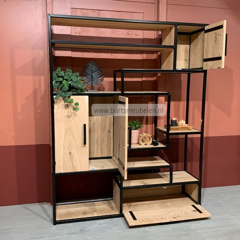 afbeelding open deuren vakkenkast eikenhout en staal 9