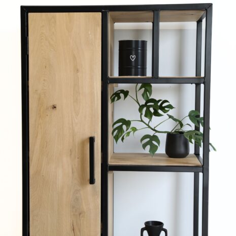 eikenhouten kast met staal Jesper