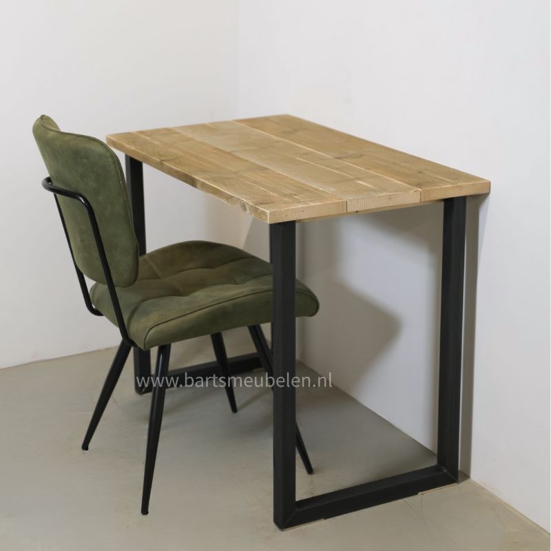 industrieel bureau dean steigerhout met stalen onderstel industrieel bureau dean - steigerhout met stalen onderstel