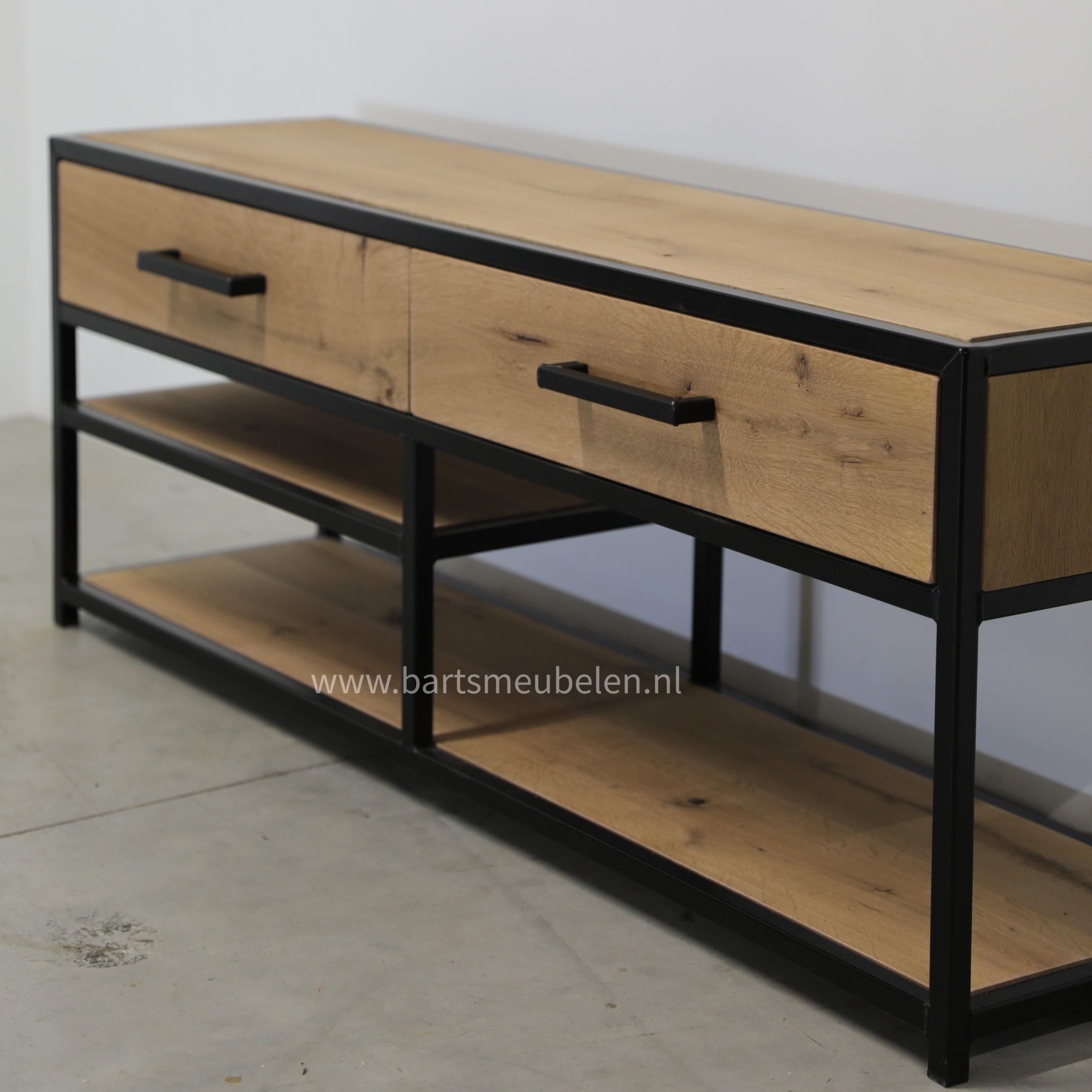 tv-meubel-industrieel-rinze.5