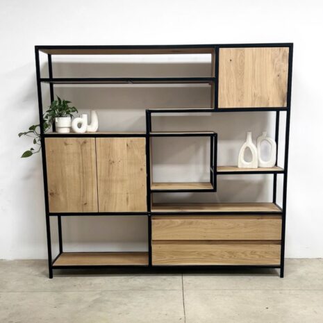 Industriële kast van eiken