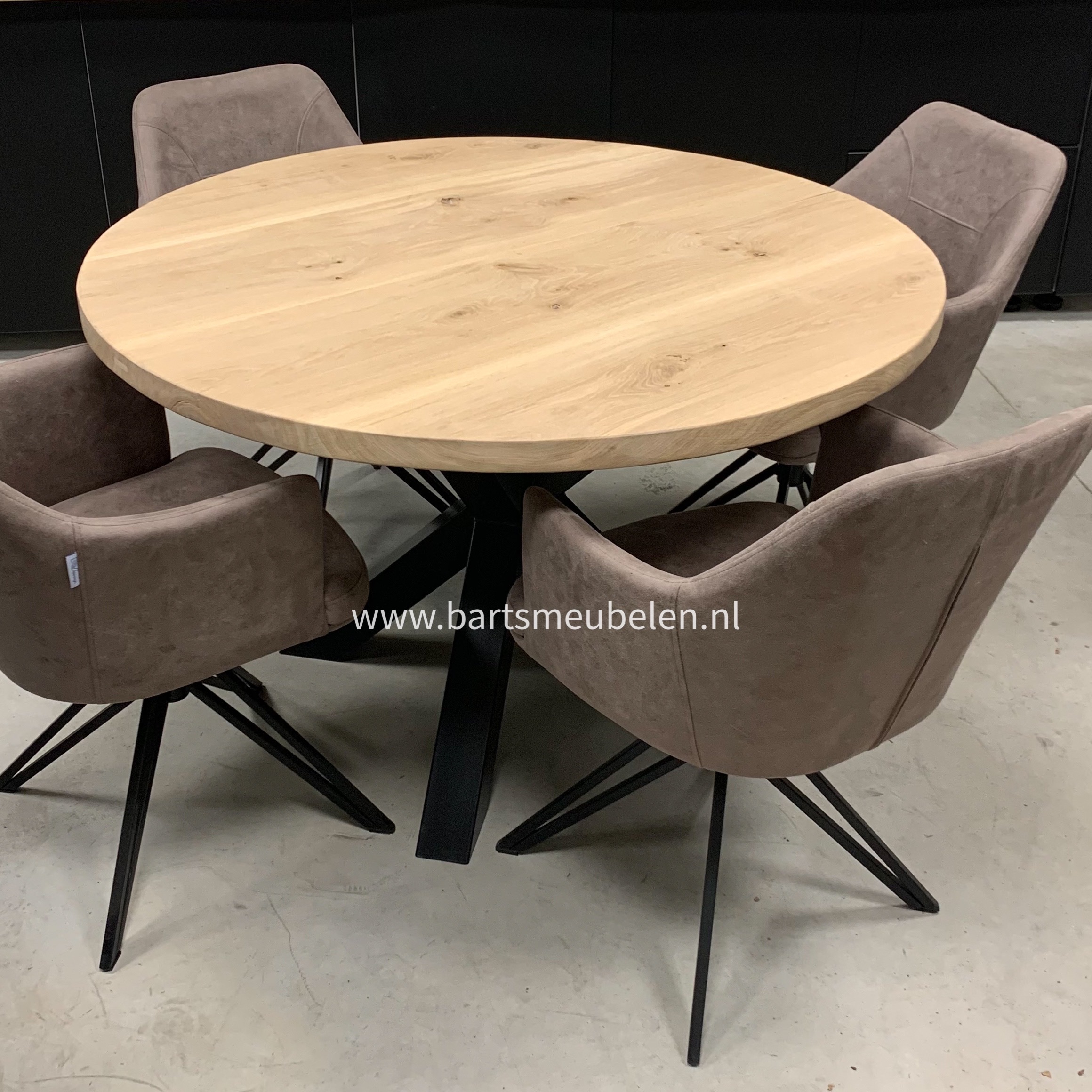 Ronde-tafel-lizeth.4