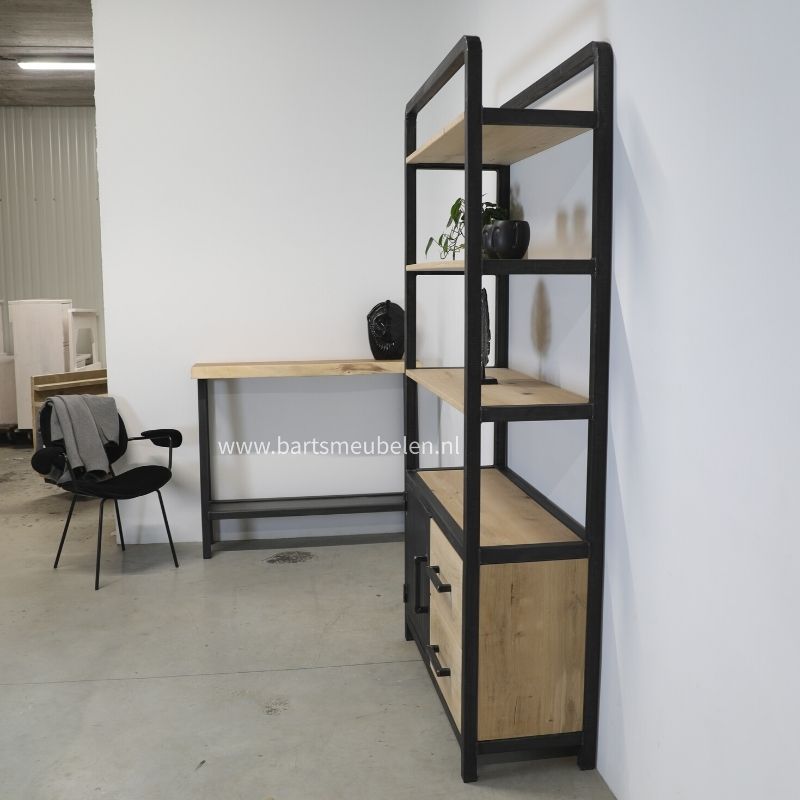 afbeelding zijkant stalen kast met hout 40cm diep