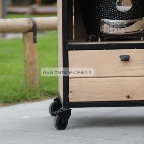 bbq tafel industrieel eikenhout en boomblad jim details