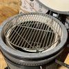 grill-guru-drip-pan-compact-in-kamado-met-rooster