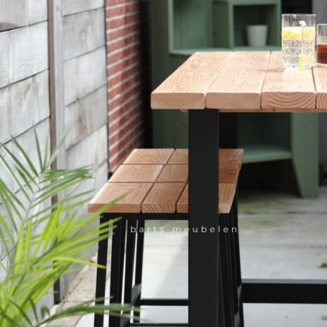6 persoons bartafel set douglas met stalen frame - details