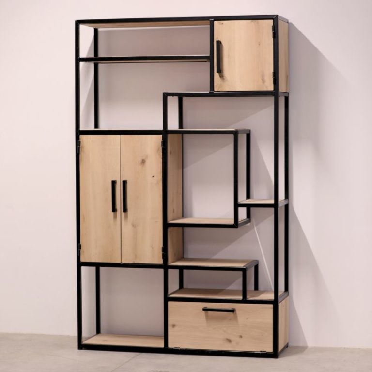 vakkenkast eikenhout en staal 9 - 120cm breed x 200cm hoog mat zwarte poedercoating op het staal