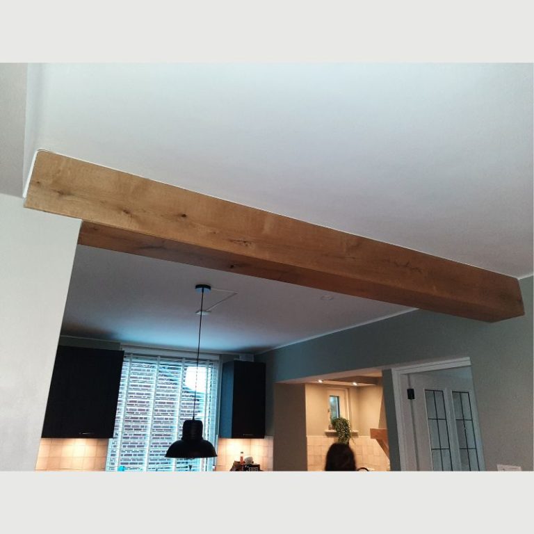 eiken bekleding rondom balk
