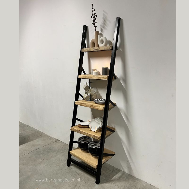 industriele wandladder met boomstamplanken in alle afmetingen