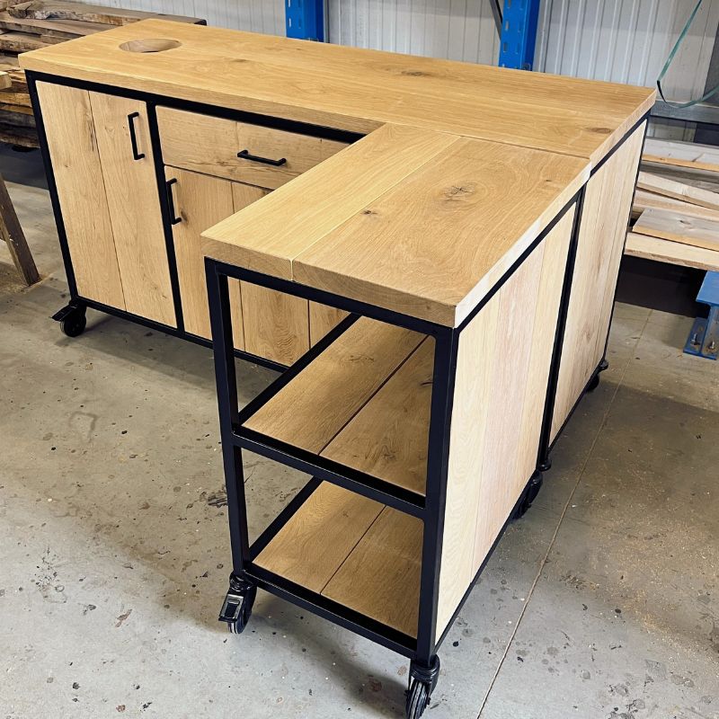 Debrasseer kast horeca op maat industrieel op wielen