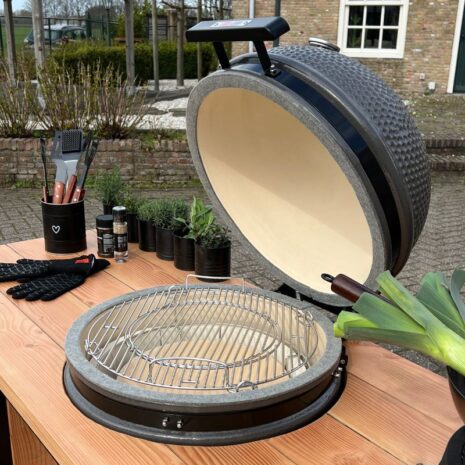 Douglas buitenkeuken industrieel+ Grill Guru kamado & kookpit + wokpan detailfoto