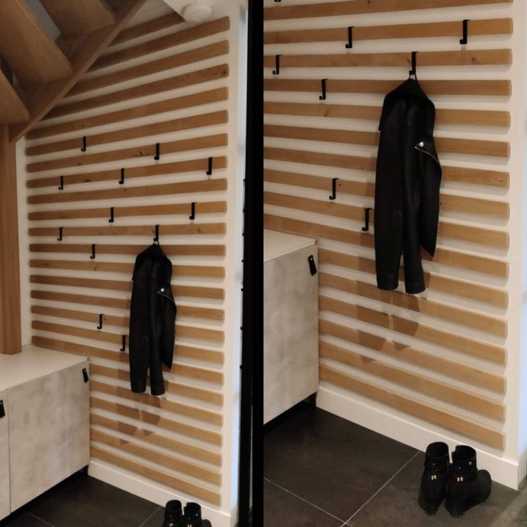 Eikenhouten latten aan de muur voor een diy kapstok