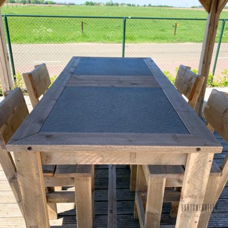 details Tuinset Sanne Steigerhout + Keramische tegels met 4 Barkrukken