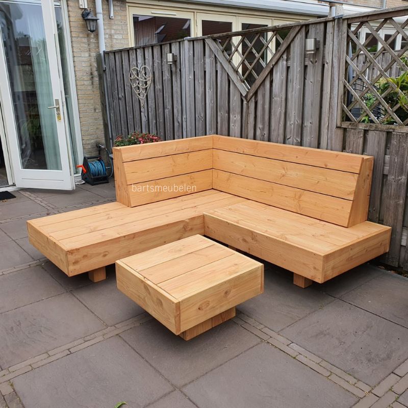 douglas houten loungebank met hocker in tuin douglas houten loungebank met hocker in tuin