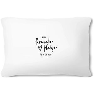 buitenkussen wit – ‘Mijn favoriete plekje is in de zon’ – 60x40 cm Zoedt