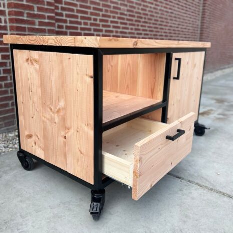 opberg laden onder kamado BBQ tafel Douglas Charlie