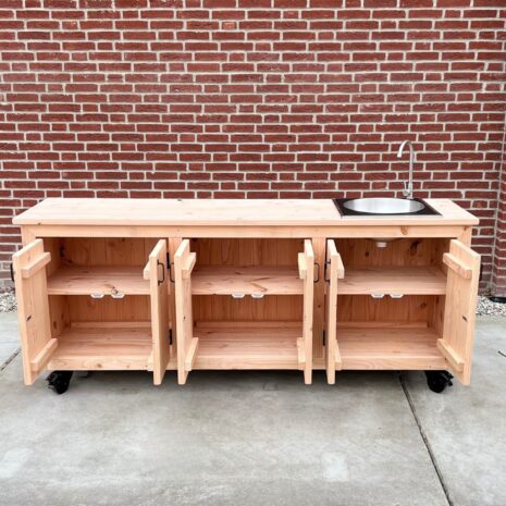 Douglas Tuinkast met spoelbak en kraan opbergruimte