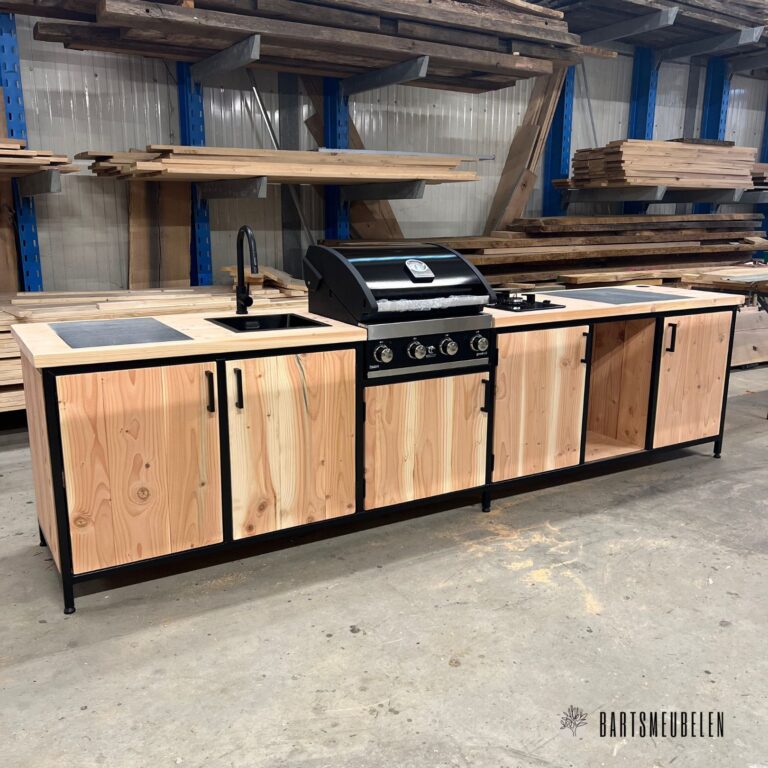 Luxe buitenkeuken op maat van 350 cm