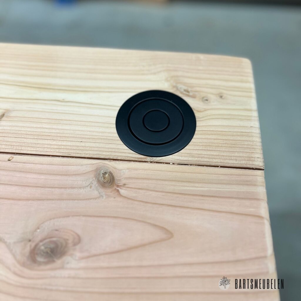 buitenkeuken op maat van 350 cm popup stroompunt